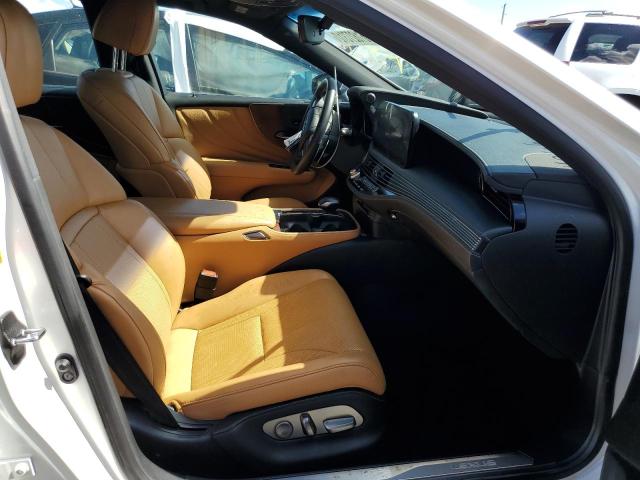 Photo 5 from auction – 2022 LEXUS LS 500 BAS with VIN JTHD51FF3N5015749