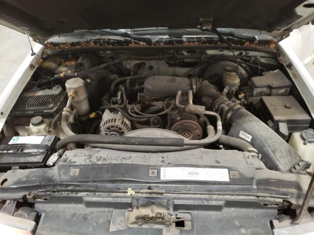 Photo 7 from auction – 2000 CHEVROLET BLAZER with VIN 1GNDT13W0Y2371827