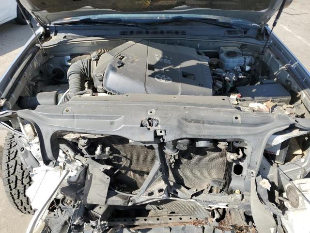 Photo 7 from auction – 2004 TOYOTA 4RUNNER SR with VIN JTEBU14R640028995