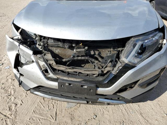 Photo 9 from auction – 2019 NISSAN ROGUE S with VIN 5N1AT2MT6KC736613