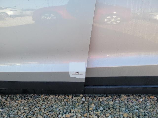 Photo 9 from auction – 2016 TESLA MODEL X with VIN 5YJXCBE47GF000490