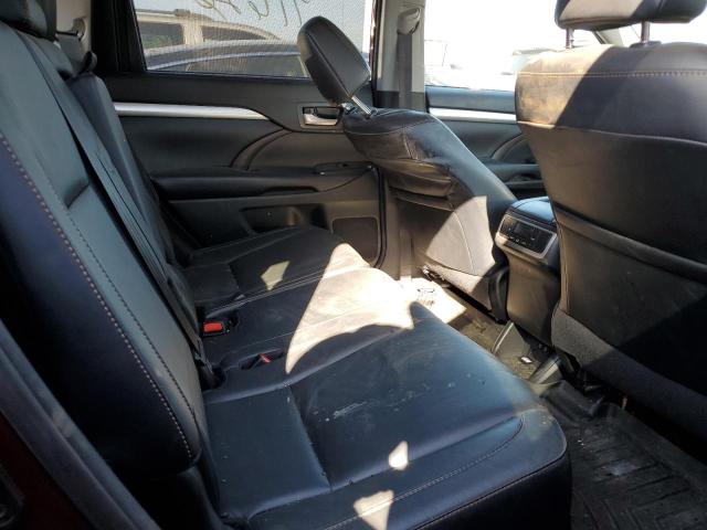 Photo 6 from auction – 2018 TOYOTA HIGHLANDER with VIN 5TDJZRFH9JS845309
