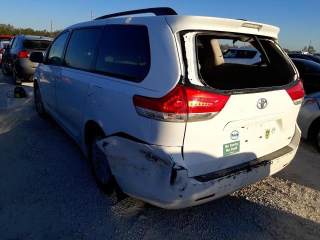Photo 3 from auction – 2011 TOYOTA SIENNA XLE with VIN 5TDYK3DC9BS060247