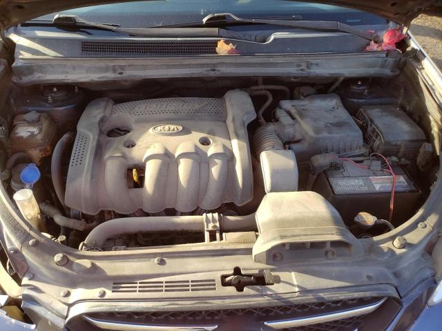 Photo 7 from auction – 2007 KIA RONDO BASE with VIN KNAFG525477092112