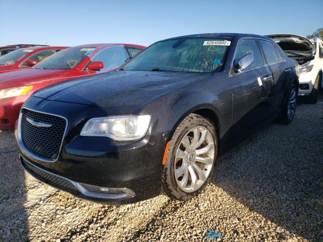 Photo 2 from auction – 2019 CHRYSLER 300 LIMITE with VIN 2C3CCAEG4KH689253
