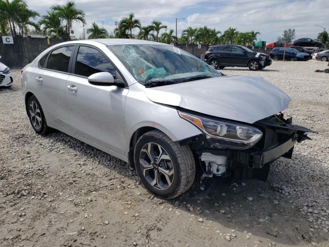 KIA FORTE FE 2021 with VIN 3KPF24AD8ME299005 - Photo from auction