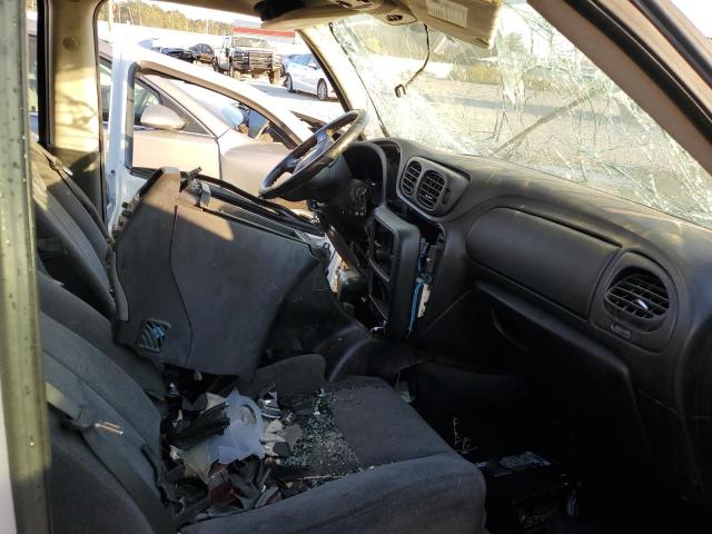 Photo 5 from auction – 2005 CHEVROLET TRAILBLAZE with VIN 1GNET16M456190894