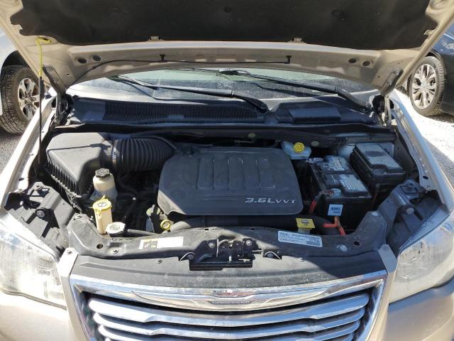 Photo 7 from auction – 2015 CHRYSLER TOWN & COU with VIN 2C4RC1BG9FR694975