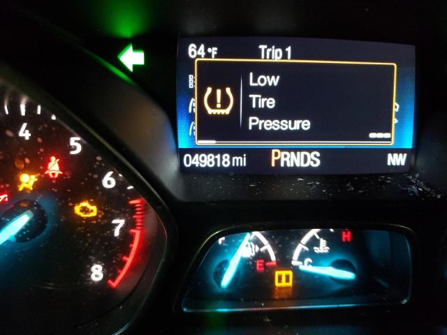Photo 8 from auction – 2017 FORD ESCAPE SE with VIN 1FMCU9GD4HUD73752