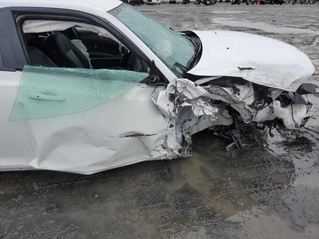Photo 9 from auction – 2019 CHRYSLER 300 TOURIN with VIN 2C3CCAAG5KH609934