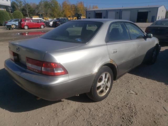 Photo 4 from auction – 2001 LEXUS ES 300 with VIN JT8BF28GX15108875