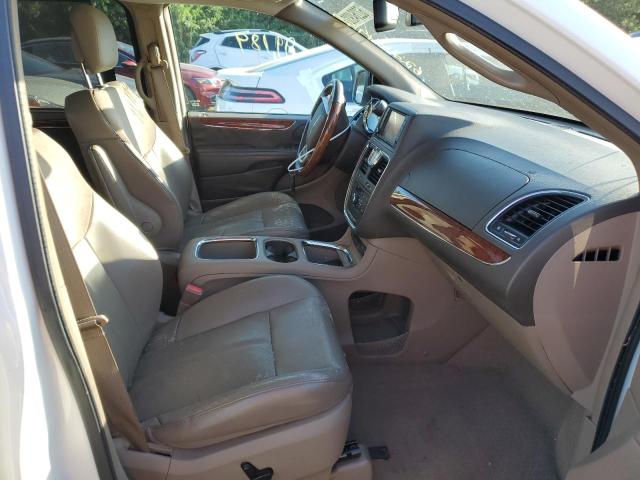 Photo 5 from auction – 2013 CHRYSLER TOWN & COU with VIN 2C4RC1GG5DR621284