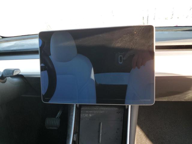 Photo 8 from auction – 2021 TESLA MODEL Y with VIN 5YJYGDEE4MF088763