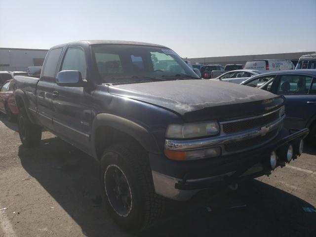 CHEVROLET SILVERADO 2000 with VIN 1GCEK19T5YE283142 - Photo from auction