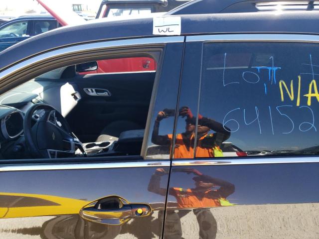 Photo 9 from auction – 2015 CHEVROLET EQUINOX LT with VIN 2GNALBEK1F6385965