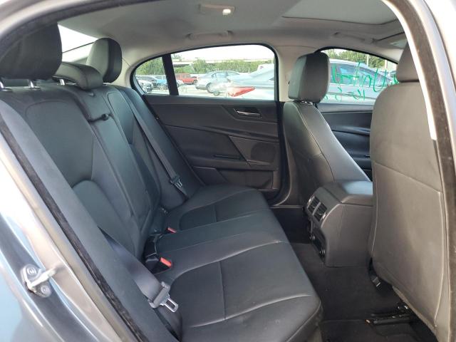 Photo 6 from auction – 2018 JAGUAR XE PREMIUM with VIN SAJAD4FX9JCP38563