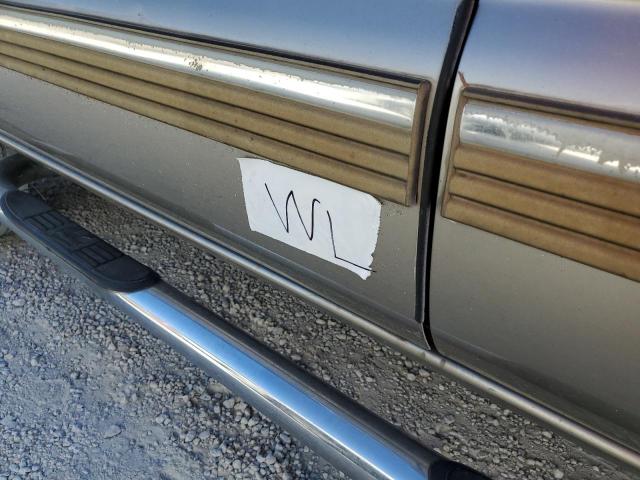 Photo 9 from auction – 2001 CHEVROLET SILVERADO with VIN 1GCHK29U01E216272