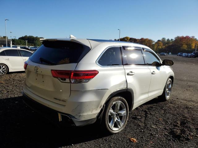 Photo 4 from auction – 2017 TOYOTA HIGHLANDER with VIN 5TDDZRFH7HS416130
