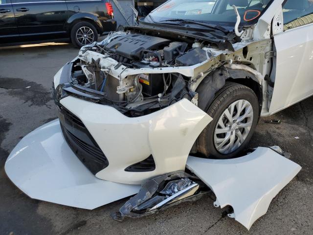 Photo 9 from auction – 2017 TOYOTA COROLLA L with VIN 5YFBURHEXHP710994