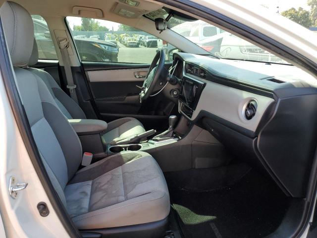 Photo 5 from auction – 2017 TOYOTA COROLLA L with VIN 5YFBURHE0HP629129