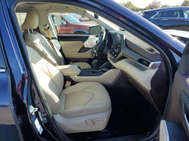 Photo 5 from auction – 2022 TOYOTA HIGHLANDER with VIN 5TDGBRCH2NS556426