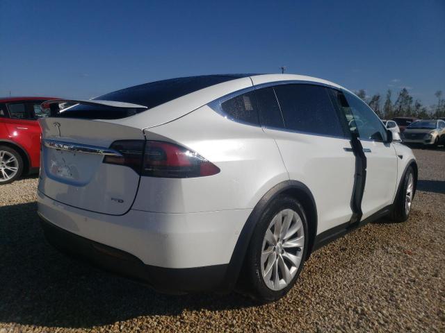 Photo 4 from auction – 2017 TESLA MODEL X with VIN 5YJXCBE25HF034606