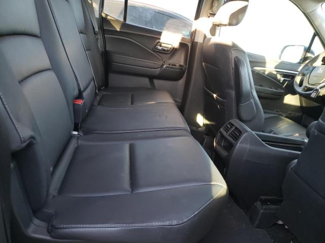 Photo 6 from auction – 2019 HONDA RIDGELINE with VIN 5FPYK2F68KB003213