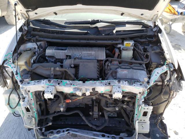 Photo 7 from auction – 2011 TOYOTA PRIUS with VIN JTDKN3DU9B5296358