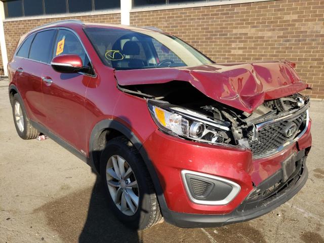 KIA SORENTO LX 2018 with VIN 5XYPGDA30JG403417 - Photo from auction
