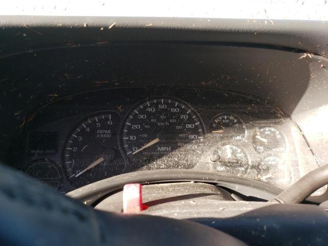 Photo 8 from auction – 2002 CHEVROLET AVALANCHE with VIN 3GNEK13TX2G355243