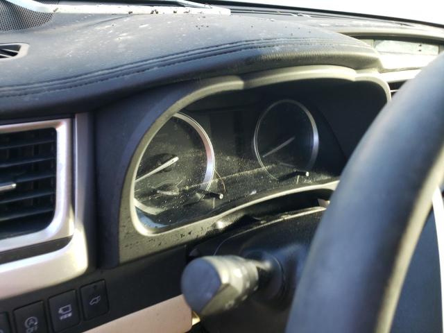 Photo 8 from auction – 2019 TOYOTA HIGHLANDER with VIN 5TDYZRFH5KS300496