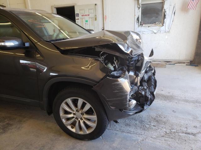 Photo 9 from auction – 2011 KIA SORENTO EX with VIN 5XYKU3A10BG111358