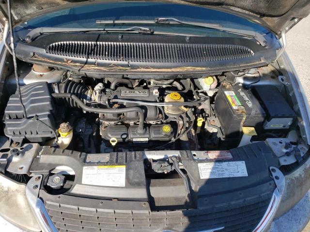 Photo 7 from auction – 2004 CHRYSLER TOWN & COU with VIN 2C8GP64L44R538874