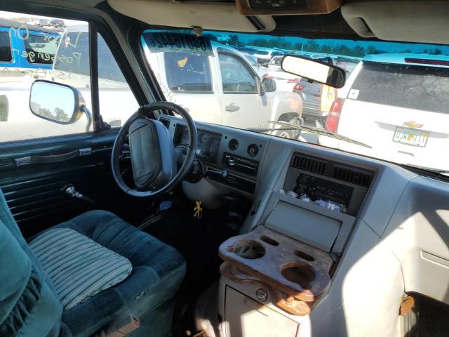 Photo 8 from auction – 1994 CHEVROLET G20 with VIN 1GBEG25K8RF177630