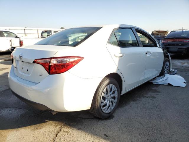 Photo 4 from auction – 2017 TOYOTA COROLLA L with VIN 5YFBURHEXHP710994