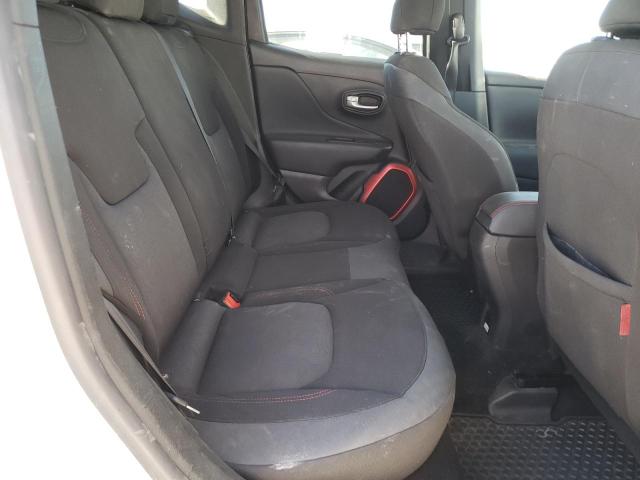 Photo 6 from auction – 2017 JEEP RENEGADE T with VIN ZACCJBCB1HPG62145