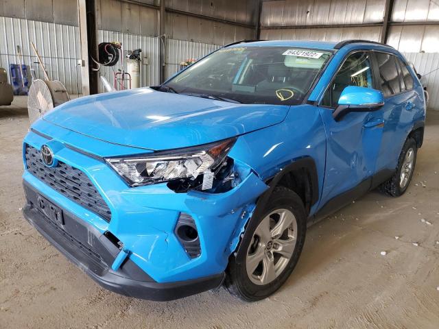 Photo 2 from auction – 2019 TOYOTA RAV4 XLE with VIN JTMP1RFV5KJ021281