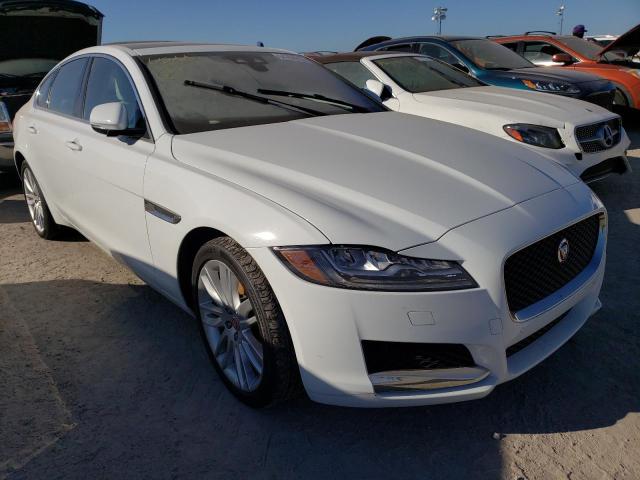 JAGUAR XF PRESTIG 2017 with VIN SAJBE4BV8HCY38279 - Photo from auction