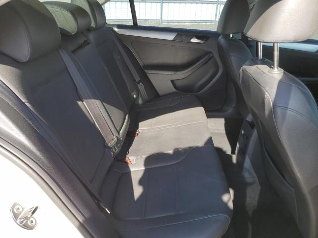 Photo 6 from auction – 2011 VOLKSWAGEN JETTA TDI with VIN 3VWLL7AJ6BM049432