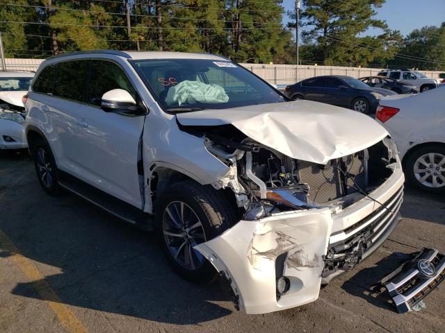 TOYOTA HIGHLANDER 2019 with VIN 5TDKZRFH2KS570050 - Photo from auction