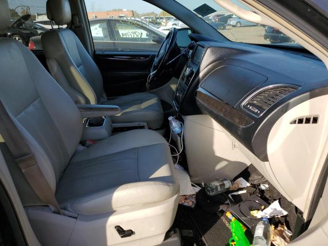Photo 5 from auction – 2012 CHRYSLER TOWN & COU with VIN 2C4RC1CG7CR267384