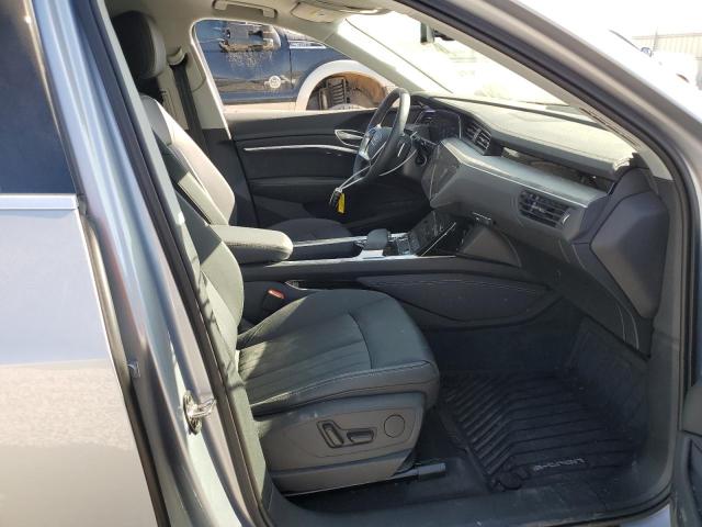 Photo 5 from auction – 2022 AUDI E-TRON PRE with VIN WA1AAAGE6NB023779