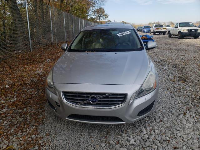 Photo 9 from auction – 2012 VOLVO S60 T5 with VIN YV1622FS4C2046104