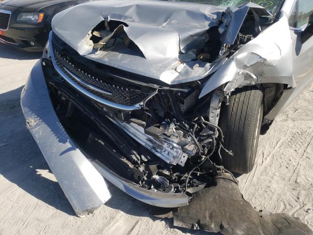 Photo 9 from auction – 2019 CHRYSLER PACIFICA L with VIN 2C4RC1CG0KR570750
