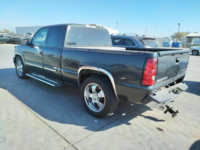Photo 3 from auction – 2004 CHEVROLET SILVERADO with VIN 1GCEC19T74Z123005