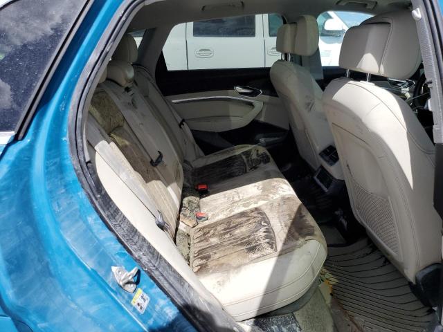Photo 6 from auction – 2019 AUDI E-TRON PRE with VIN WA1LAAGE0KB013270
