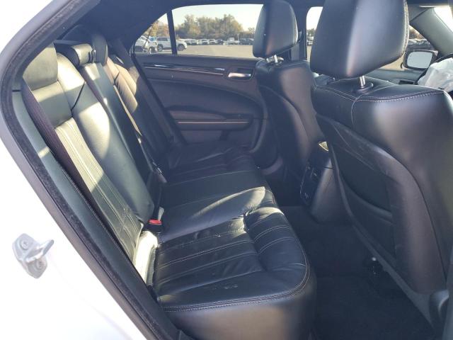 Photo 6 from auction – 2016 CHRYSLER 300 S with VIN 2C3CCABT5GH304372