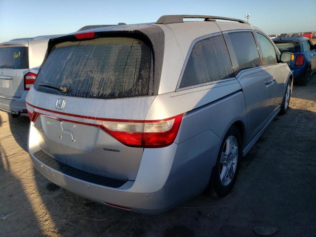 Photo 4 from auction – 2012 HONDA ODYSSEY TO with VIN 5FNRL5H90CB022651