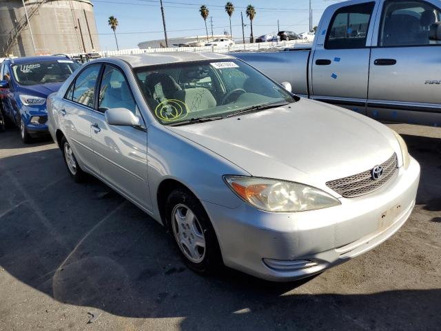 TOYOTA CAMRY LE 2002 with VIN 4T1BF32K62U028691 - Photo from auction