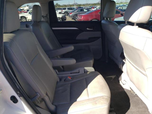 Photo 6 from auction – 2015 TOYOTA HIGHLANDER with VIN 5TDKKRFH9FS113519